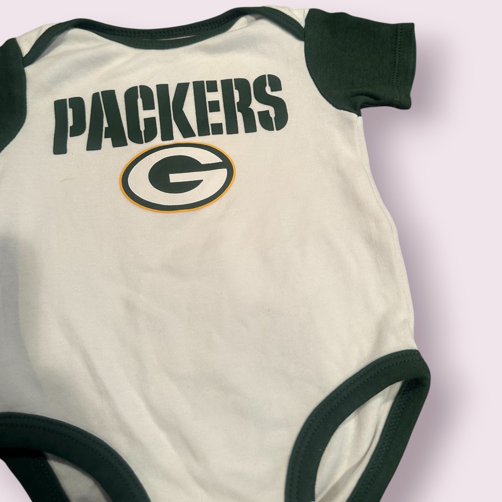 NFL Team Apparel Baby Green Bay Packers Football Onsie Size 3/6 Month - Picture 4 of 8